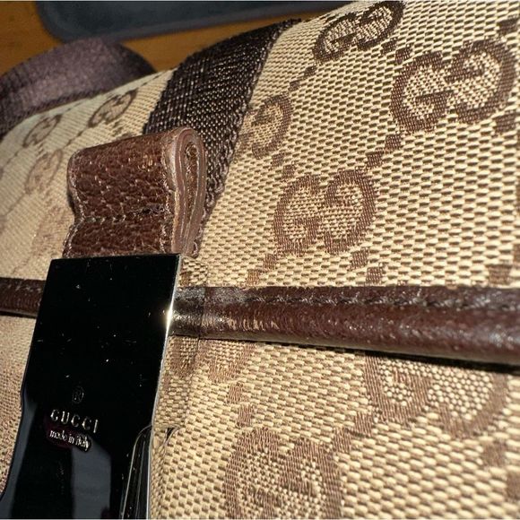 EUC Gucci Canvas Logo Bucket Belt Bag/ Waist Bag - Picture 3 of 15